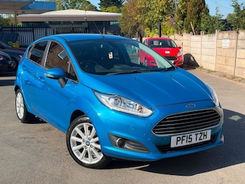 Used Ford Fiesta 2015 for sale - 79608229: Photo