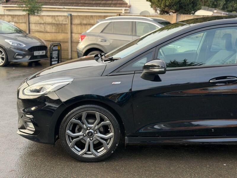 Used Ford Fiesta 2017 for sale - 77990174: Photo 11