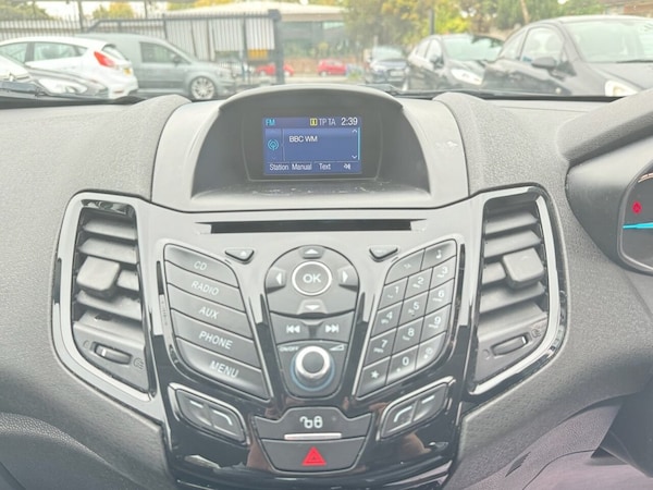 Used Ford Fiesta 2016 for sale - 76267390: Photo 30
