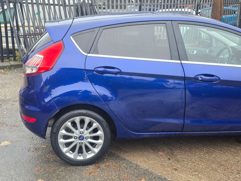 Used Ford Fiesta 2017 for sale - 76604828: Photo 12