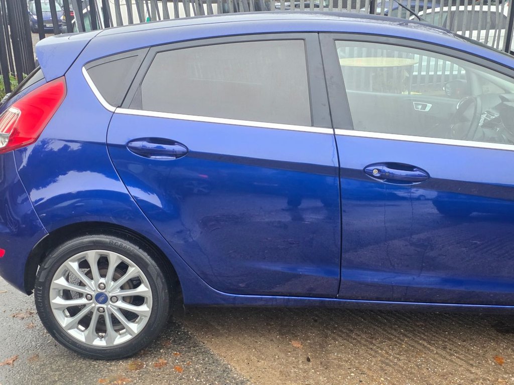 Used Ford Fiesta 2017 for sale - 76604828: Photo 9