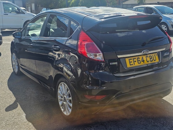 Used Ford Fiesta 2014 for sale - 76255909: Photo 14