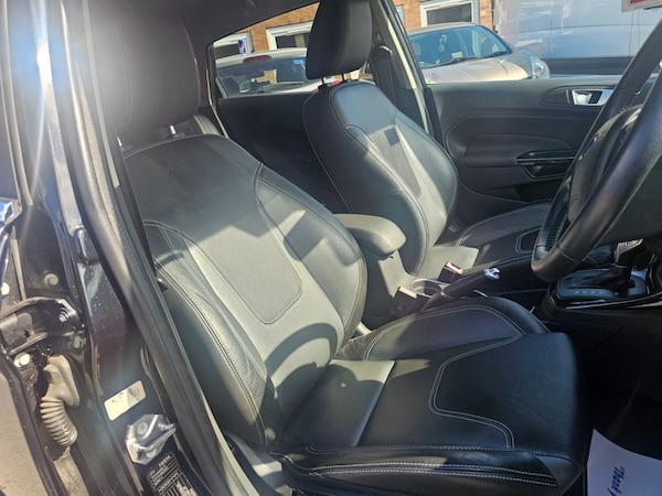 Used Ford Fiesta 2014 for sale - 76255909: Photo 29