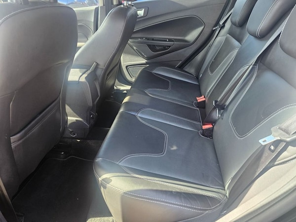 Used Ford Fiesta 2014 for sale - 76255909: Photo 41