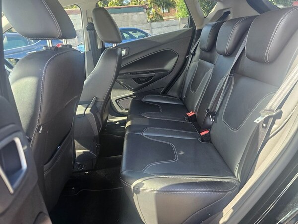 Used Ford Fiesta 2014 for sale - 76255909: Photo 42