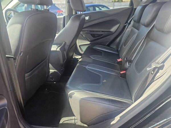 Used Ford Fiesta 2014 for sale - 76255909: Photo 43