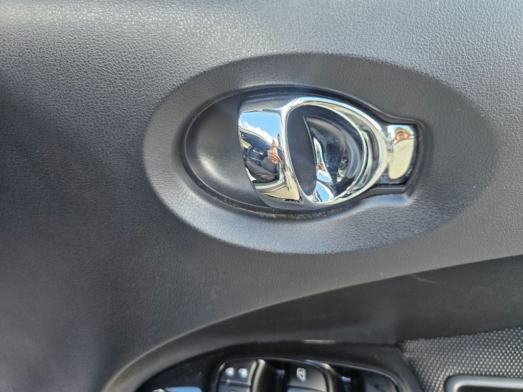 Used Nissan Juke 2016 for sale - 76617181: Photo 30