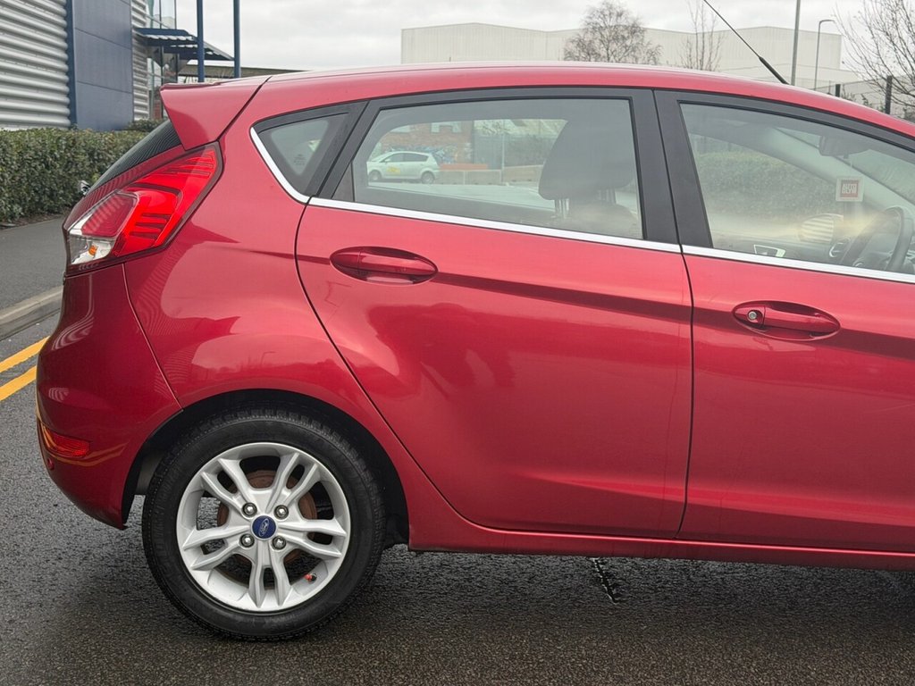 Used Ford Fiesta 2016 for sale - 76973859: Photo 24