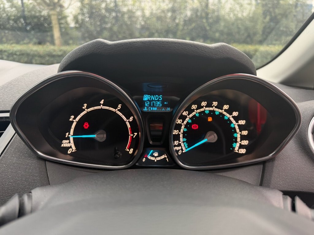 Used Ford Fiesta 2016 for sale - 76973859: Photo 28