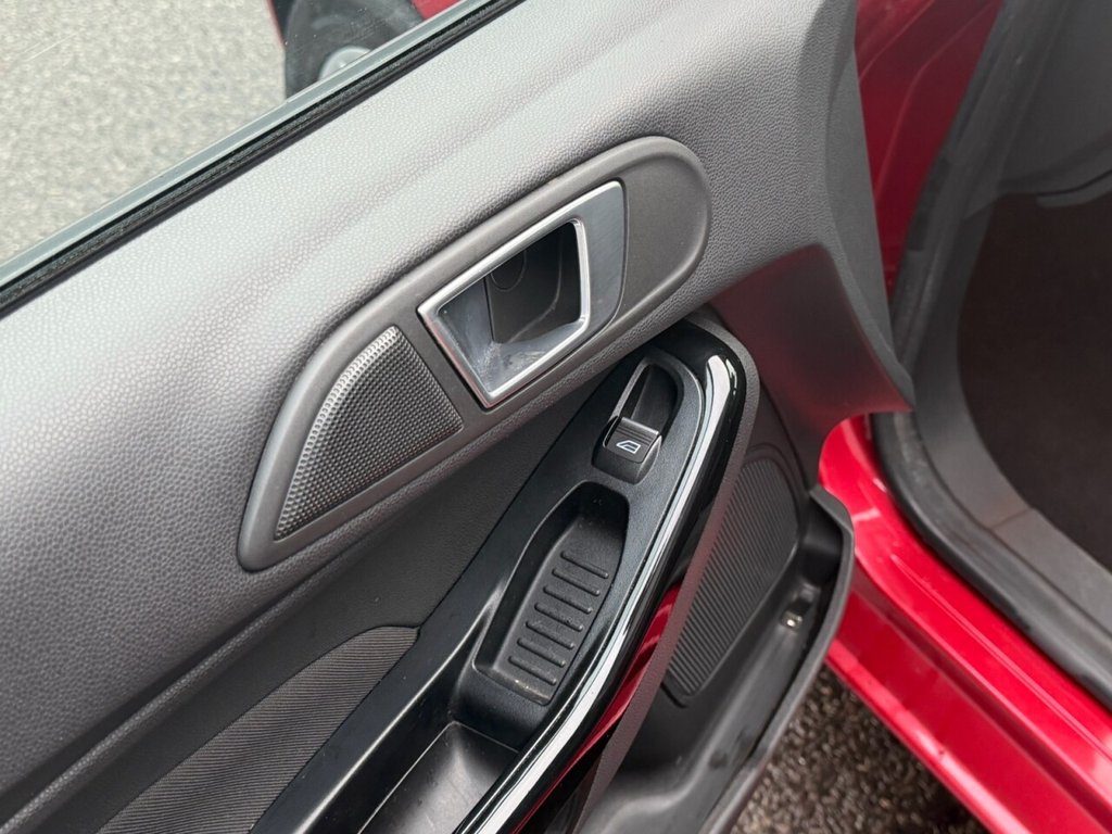 Used Ford Fiesta 2016 for sale - 76973859: Photo 41