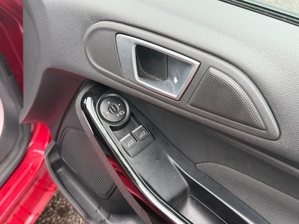 Used Ford Fiesta 2016 for sale - 76973859: Photo 48