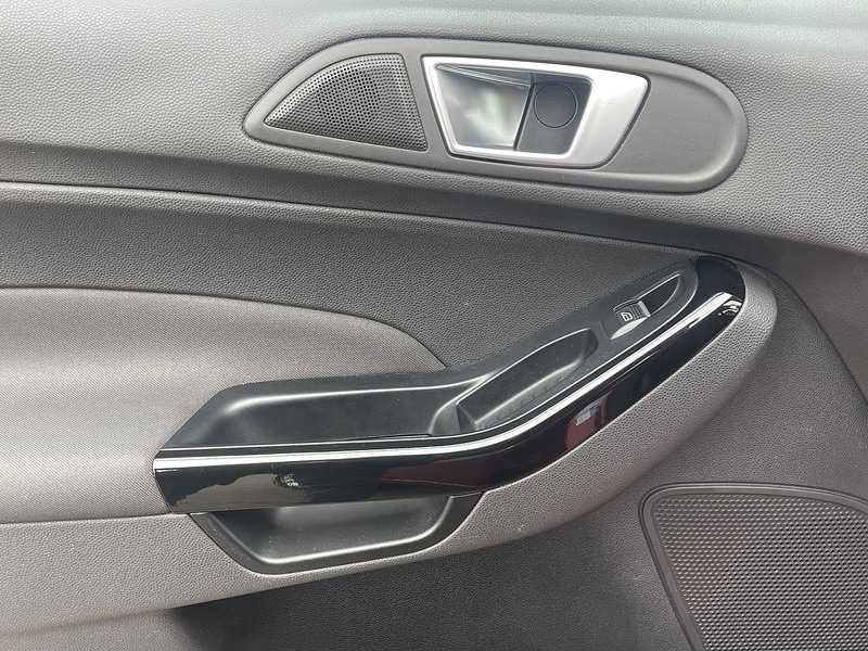 Used Ford Fiesta 2016 for sale - 77632246: Photo 40