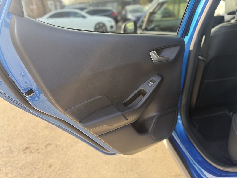 Used Ford Fiesta 2020 for sale - 77760627: Photo 17