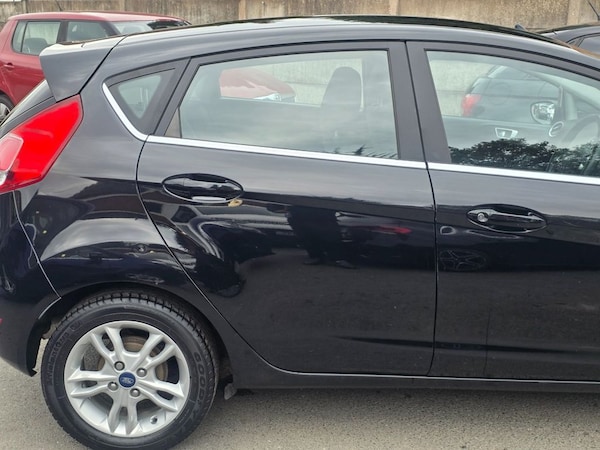 Used Ford Fiesta 2017 for sale - 76256241: Photo 8