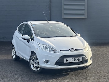 2012 - 1.25 Zetec Hatchback 3dr Petrol Manual (129 g/km, 81 bhp)