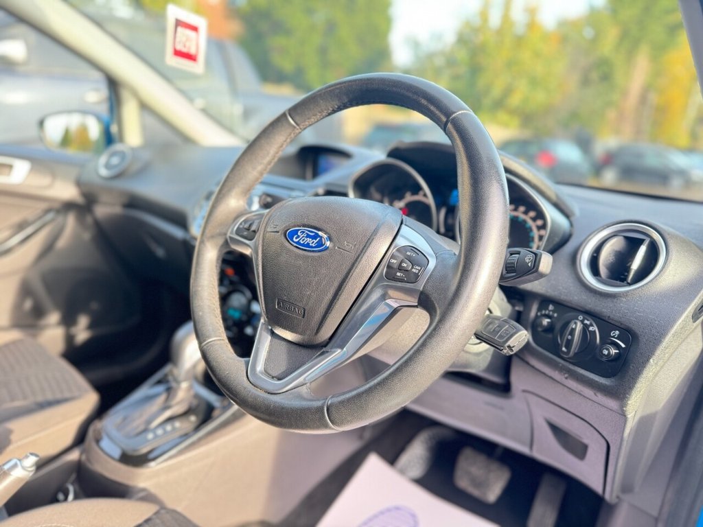 Used Ford Fiesta 2013 for sale - 76883173: Photo 2