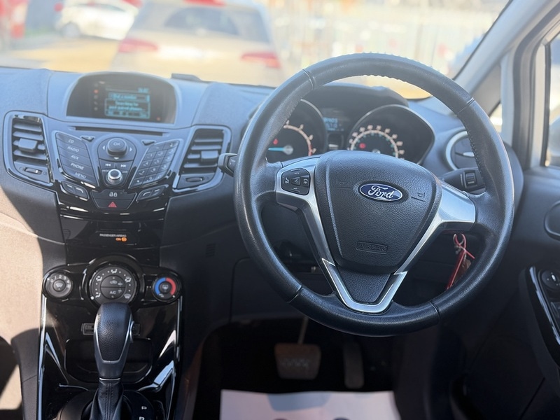 Used Ford Fiesta 2014 for sale - 77920864: Photo 11