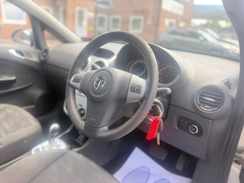 Used Vauxhall Corsa 2012 for sale - 79210427: Photo
