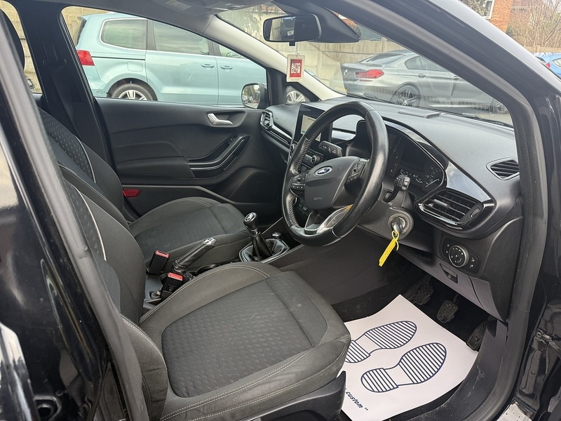 Used Ford Fiesta 2017 for sale - 77629988: Photo 18