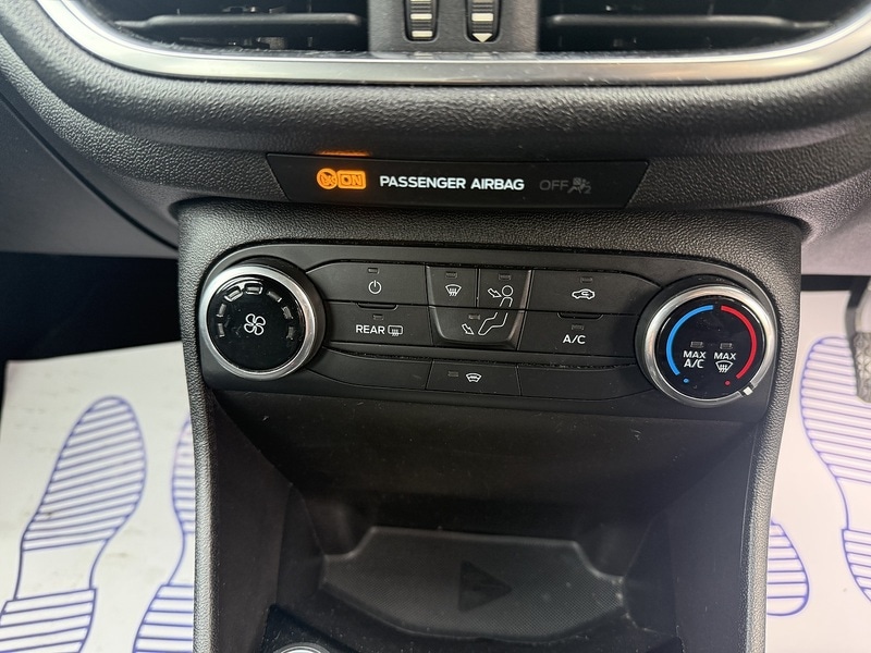 Used Ford Fiesta 2017 for sale - 77629988: Photo 26