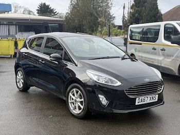 Used Ford Fiesta 2017 for sale - 77629988: Photo