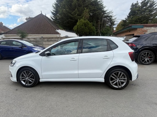 Used Volkswagen Polo 2016 for sale - 76261000: Photo 19
