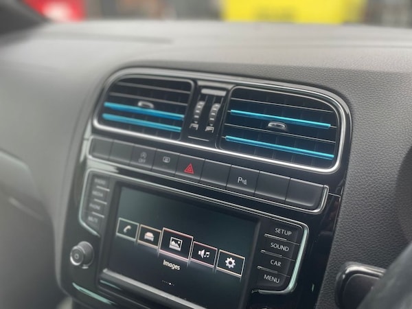 Used Volkswagen Polo 2016 for sale - 76261000: Photo 45