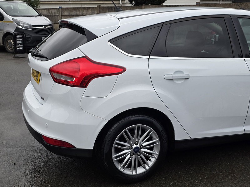 Used Ford Focus 2017 for sale - 77749247: Photo 14