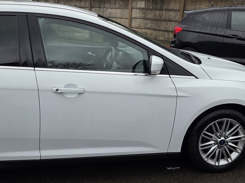 Used Ford Focus 2017 for sale - 77749247: Photo 8