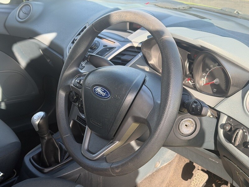 Used Ford Fiesta 2010 for sale - 77720612: Photo 12