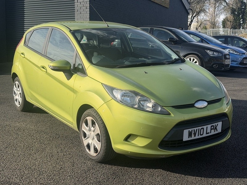 Used Ford Fiesta 2010 for sale - 77720612: Photo 2
