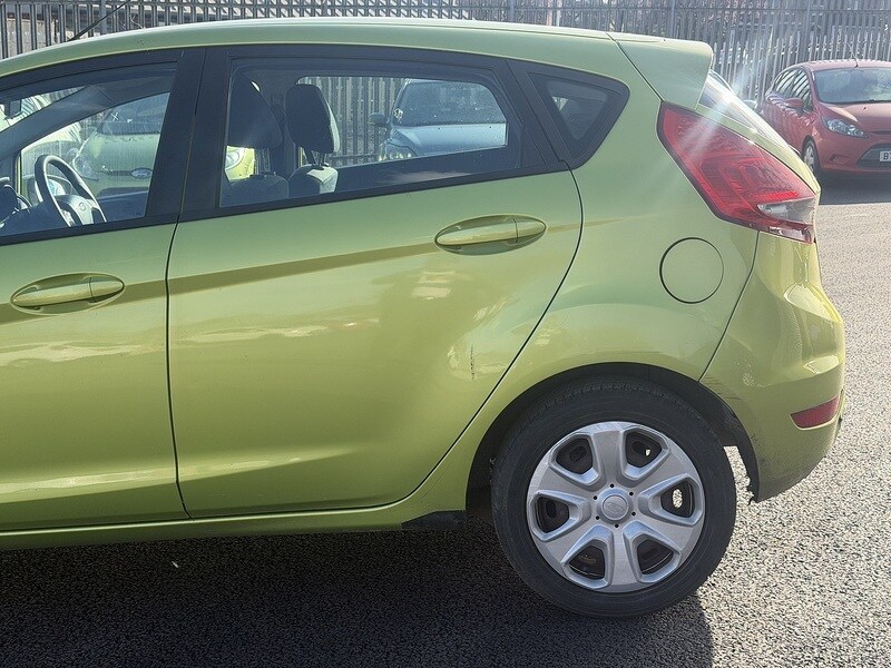 Used Ford Fiesta 2010 for sale - 77720612: Photo 8