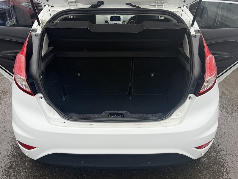 Used Ford Fiesta 2015 for sale - 77530328: Photo 21