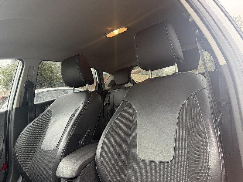 Used Ford Fiesta 2015 for sale - 77530328: Photo 43