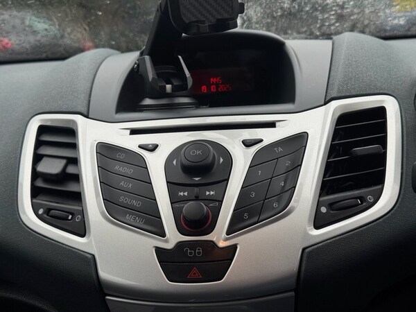 Used Ford Fiesta 2009 for sale - 76317183: Photo 23