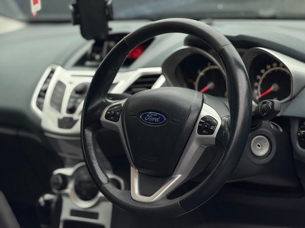 Used Ford Fiesta 2009 for sale - 76317183: Photo 3