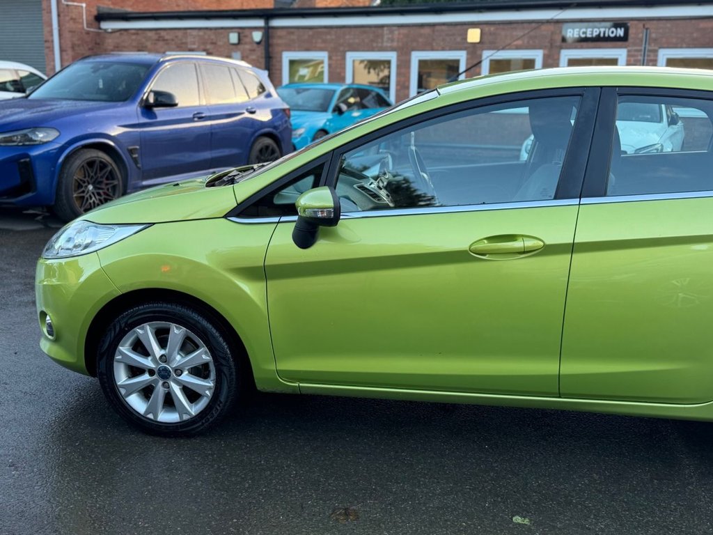 Used Ford Fiesta 2010 for sale - 76900617: Photo 16