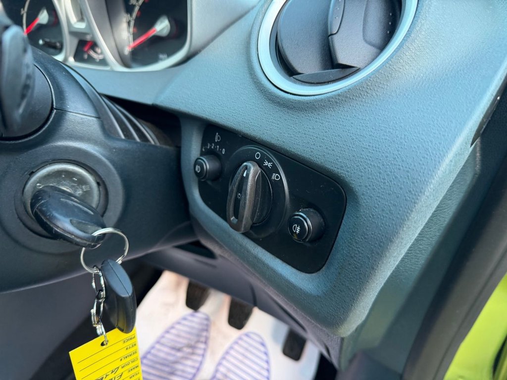 Used Ford Fiesta 2010 for sale - 76900617: Photo 27