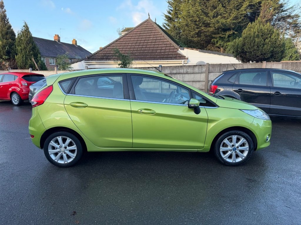 Used Ford Fiesta 2010 for sale - 76900617: Photo 9