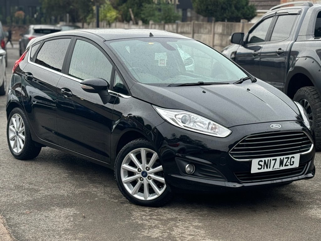 Used Ford Fiesta 2017 for sale - 76430336: Photo 1