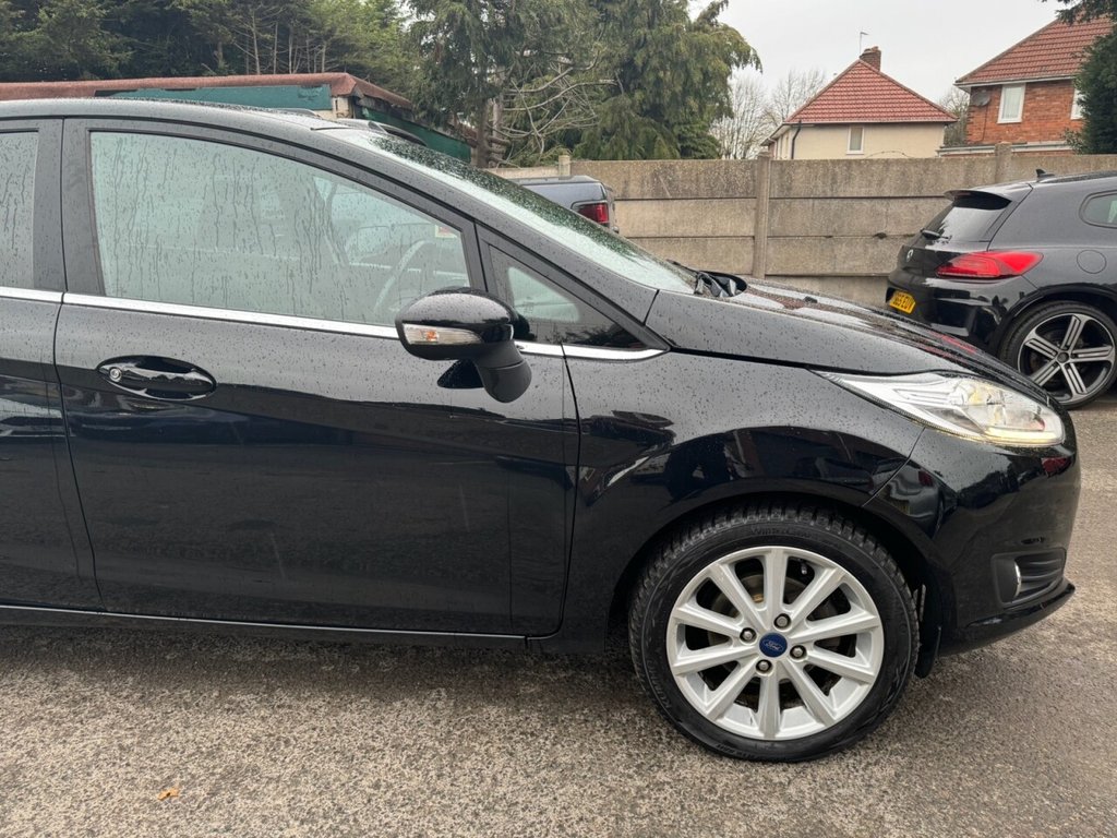 Used Ford Fiesta 2017 for sale - 76430336: Photo 11