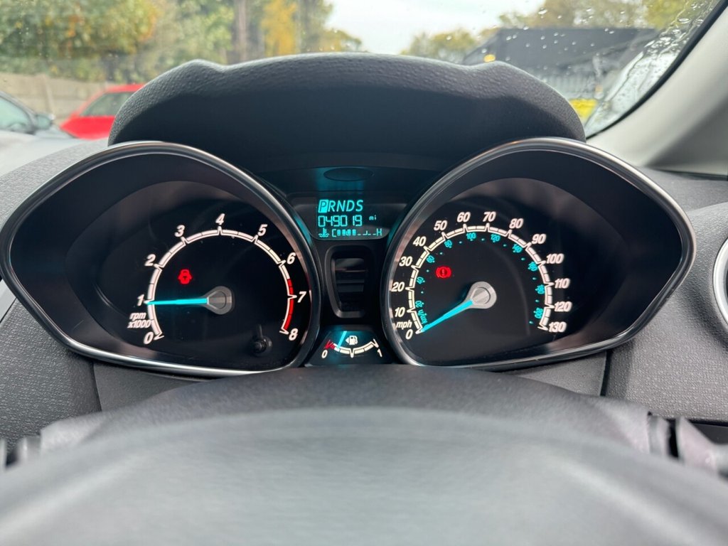 Used Ford Fiesta 2017 for sale - 76430336: Photo 25