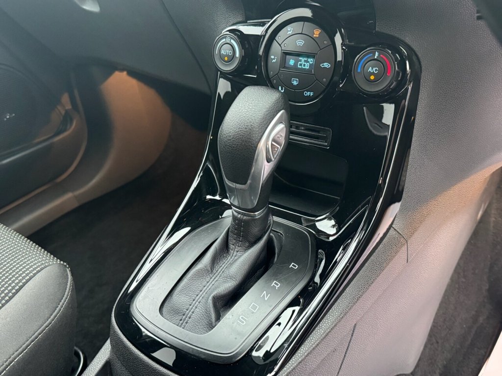 Used Ford Fiesta 2017 for sale - 76430336: Photo 26