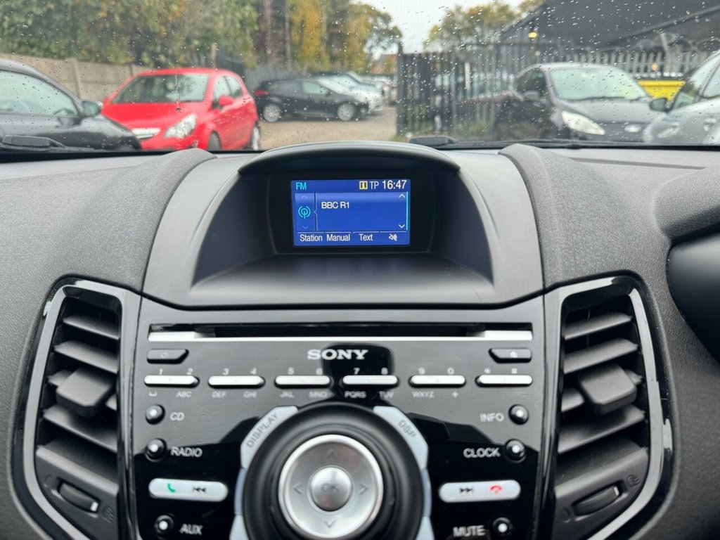 Used Ford Fiesta 2017 for sale - 76430336: Photo 28