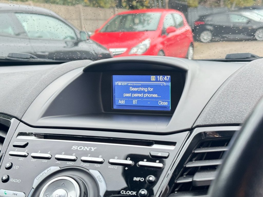 Used Ford Fiesta 2017 for sale - 76430336: Photo 30