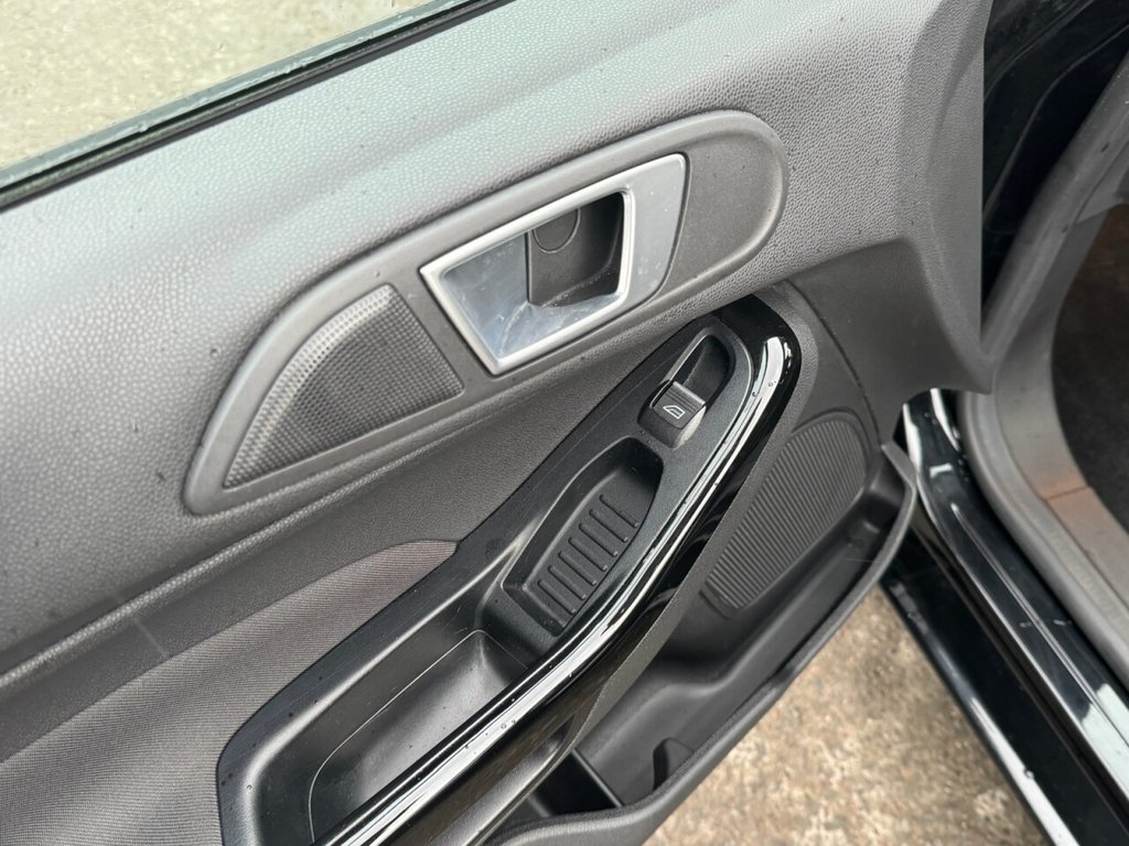 Used Ford Fiesta 2017 for sale - 76430336: Photo 39