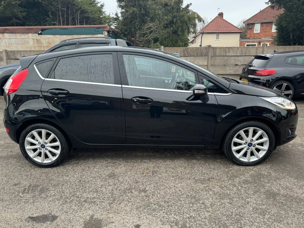 Used Ford Fiesta 2017 for sale - 76430336: Photo 8