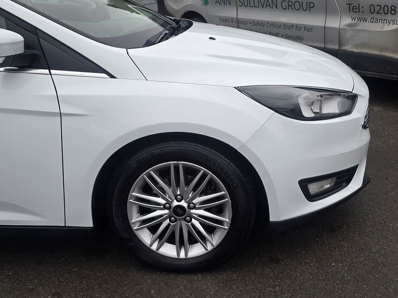 Used Ford Focus 2017 for sale - 77418331: Photo 5