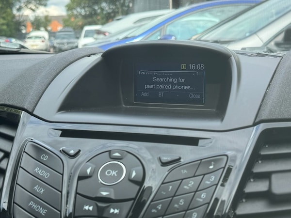 Used Ford Fiesta 2016 for sale - 76256008: Photo 31