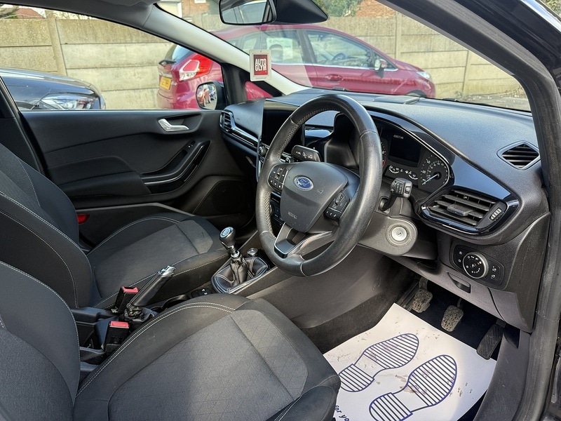Used Ford Fiesta 2019 for sale - 78012718: Photo 34
